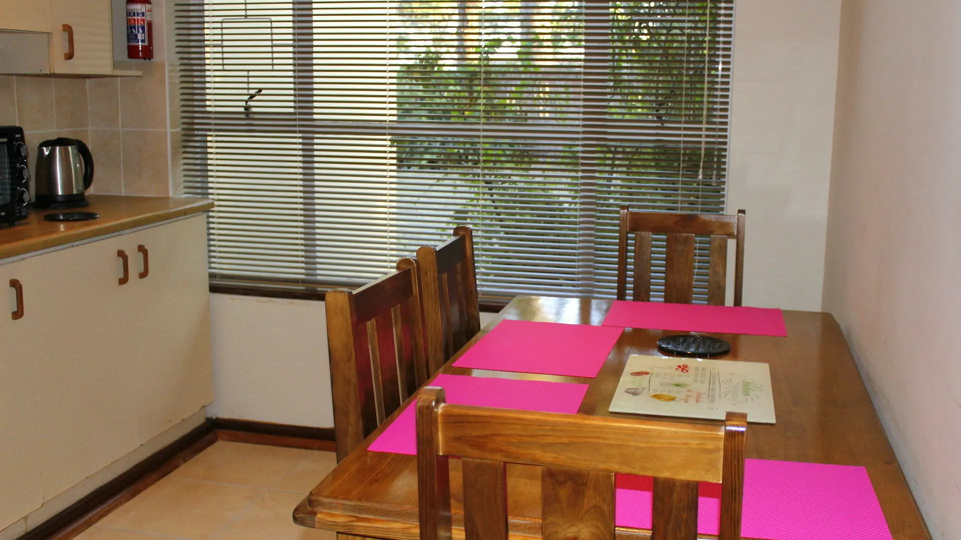 African Aquila Guest Lodge Glendinningvale
