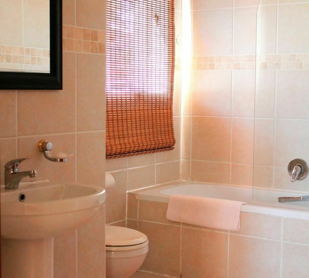 African Aquila Guest Lodge Glendinningvale 0*,